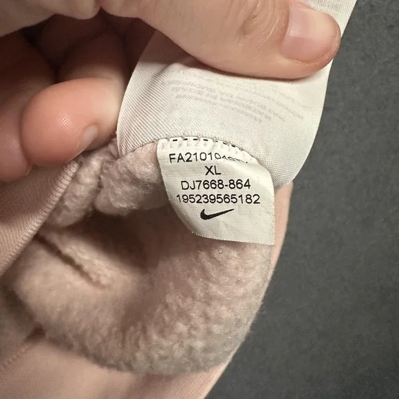 Nike Hoodie Womens XL Pink Pullover Sweatshirt Swoosh Logo Fleece DJ7668-864 - Picture 9 of 10